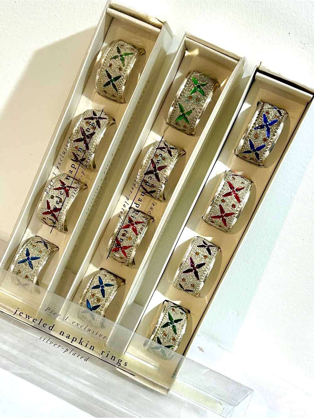 NOS Pier 1 Exclusive Silverplate Vtg Faceted Color Glass Napkin Rings Unused 3bx